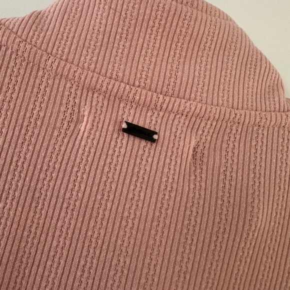 O'Neill Pink Ribbed Set - Picture 8 of 8